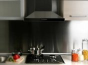 Витяжка – важливий елемент на кухні.