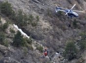 NYT: Один из пилотов A320 вышел из кабины перед крушением