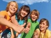 В лагерях и санаториях детей будут кормить сытнее