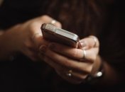 В Днепре переполох из-за школьницы, которая хвастается фото с отрезанными головами животных