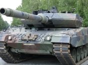 Танк німецького виробництва Leopard 2