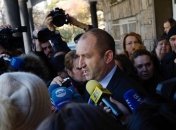 На выборах президента Болгарии ожидается победа социалиста Радева 