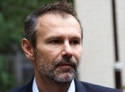 Вакарчук повідомив, що почав писати вірші на політичну тематику