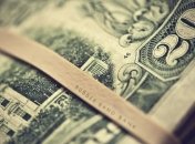 Украинцы сократили покупку инвалюты на $800 млн