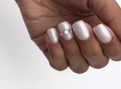 Маникюр 2018: стильный дизайн с особым акцентом на одном ногте (Фото) 