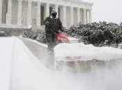 Из-за сильного снегопада 11 штатов в США обьявили чрезвычайное положение