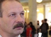 Нардеп Барна пострадал во время акции под домом Луценко