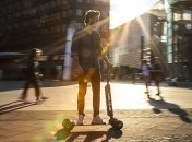 Франция ввела новые правила для владельцев электросамокатов