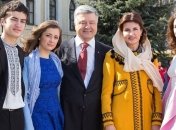 Порошенко с семьей заметили в ресторане Киева