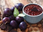 Варення зі слив та какао нагадує шоколадний крем