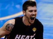 НБА. "Майами Хит" отчислили Майка Миллера