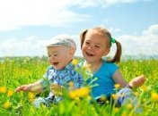 Если ребенок пострадал на даче: что нужно знать родителям