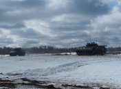Російські війська залишаються біля кордонів України, але не все так гладко