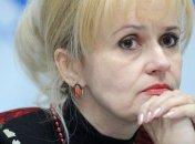 Фарион - за украинский язык в Раде, суд - против