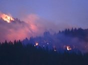 В Калифорнии бушует лесной пожар