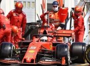 Феттель раскритиковал Феррари после Гран-при Франции