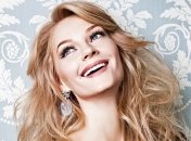 Светлана Ходченкова сменила цвет волос 