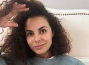 Пышные кудри у Насти Каменских точно от мамы
