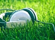 Что послушать на выходных: новые песни лета, которые вы могли упустить (Видео) 