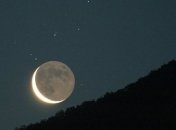 Прекрасная или пугающая: какое влияние Луна оказывает на людей