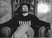 Усик зібрався в кіно