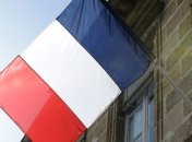 Франция увеличила количество военных в Париже