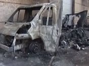 Во Франции сожгли грузовики благотворительной организации