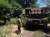 С военной техникой наши защитники обращаются бережно