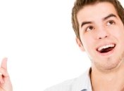 О чем говорят мужские жесты?