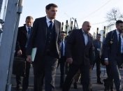 Гончарук о визите в Черновицкую область: Денег нет, дорог - нет!