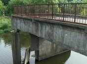 Военные отрицают причастность к обстрелу моста в Житомирской области