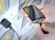 Как правильно заряжать телефон
