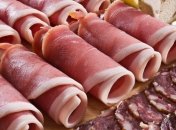 Красное мясо может стать причиной развития болезни Альцгеймера