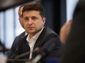 Зеленский срочно собрал силовиков из-за скандальных решений Конституционного суда