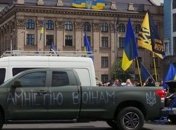 Участники автопробега передали президенту письмо