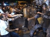 После захвата заложников в Ереване освобождены двое полицейских