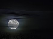 Затмение и Полнолуние: три эффективных аффирмации на 5 июля