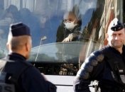 Французи, які прибули з Уханя, отримали спеціальні серфтифікати