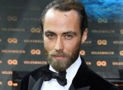 Миддлтон поймали за поцелуем с финансовым аналитиком