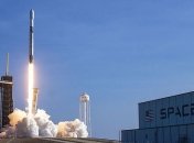 SpaceX поделилась необычным роликом запуска и приземления Falcon 9 (Видео)