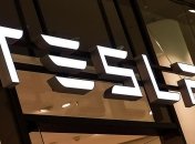 Карантин и Tesla: сотрудникам, которые отказались выходить на работу, грозит увольнение