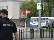 Зеленский о переговорах с мужчиной, взявшим заложников в Луцке: Мы говорили где-то 7-10 минут