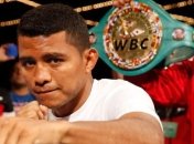 Братья Кличко подписали одного из лучших боксеров мира