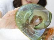 Создан дисплей, который можно скатать в трубочку