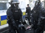 Беспорядки в Северной Ирландии: ранены 32 полицейских