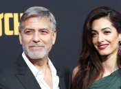 Джордж Клуни с женой посетили премьеру сериала "Уловка-22"