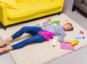 Элементарный способ убрать вонь с ковра