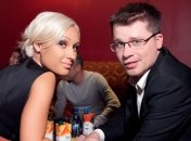 Гарик Харламов хочет забрать у своей жены даже подарки