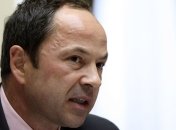 Тигипко прогнозирует, что Азаров останется премьером