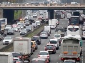 Локдаун - не помеха. Киев утопает в автомобильных пробках: какие дороги лучше объезжать (карта)